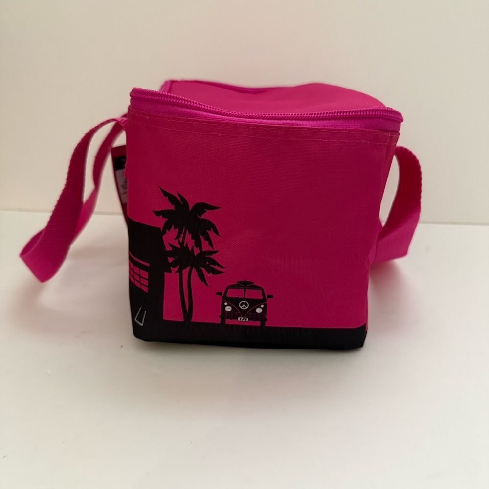 🆕 LAST ONE- New Trader Joe’s mini Hot  Pink Insulated Bag - Picture 2 of 8